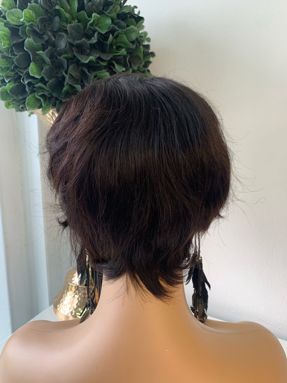 8 Inch Black Straight T-part Pixie