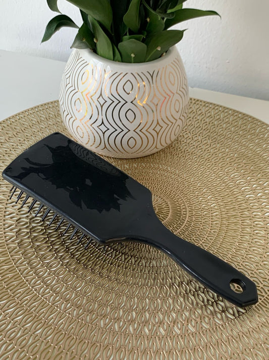 Hair brush